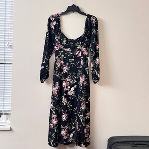 Forever 21 Women's Black Long Sleeves Floral Print A-Line Midi Dress (S/M)